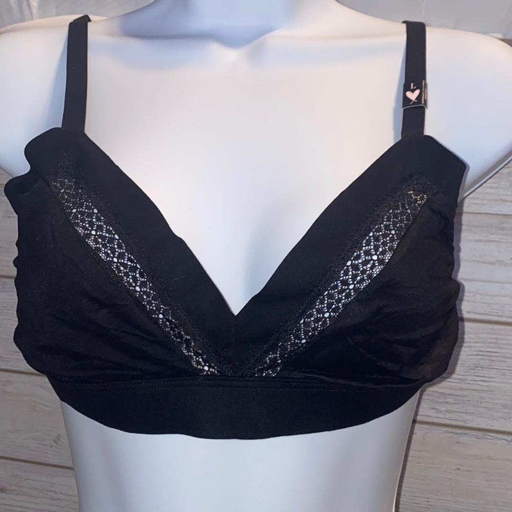 NWT VS BRALETTE